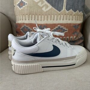 Nike Women's Court Legacy Lift Women Casual Platform Shoes Sneaker SZ 9